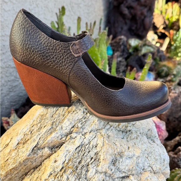 Kork-Ease Mary Jane Leather Block Heels | Dark Brown Comfort Platform Shoes - Picture 7 of 16